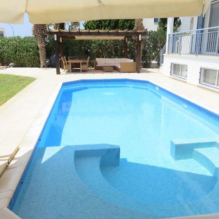 Villa Victoria Paphos Extérieur photo