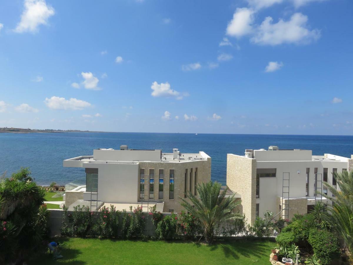 Villa Victoria Paphos Extérieur photo
