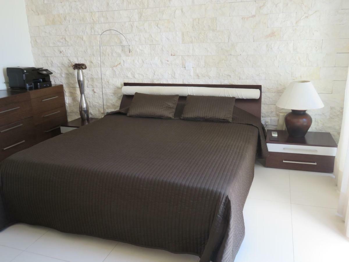 Villa Victoria Paphos Extérieur photo